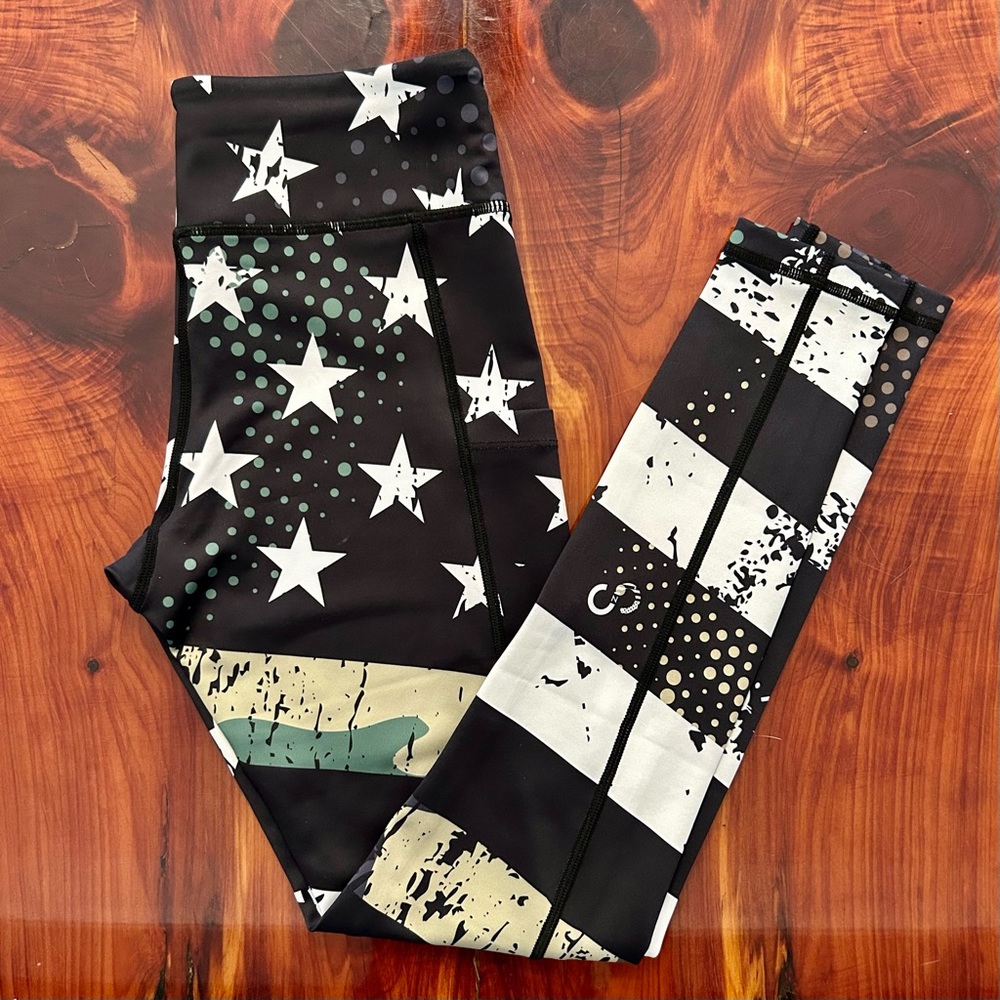 Curves N Combatboots (CNC) Patriotic Green Line Military Leggings Small NEW